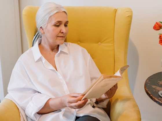 Jakie są przyczyny krwawienia po menopauzie? Sprawdź, co powinnaś zrobić