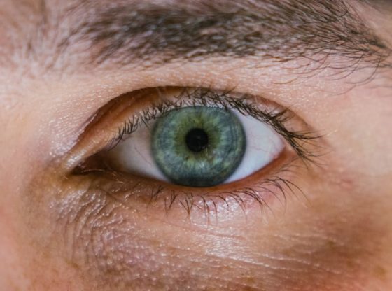 Photo "Symptoms of glaucoma in seniors – check when to see an eye doctor"